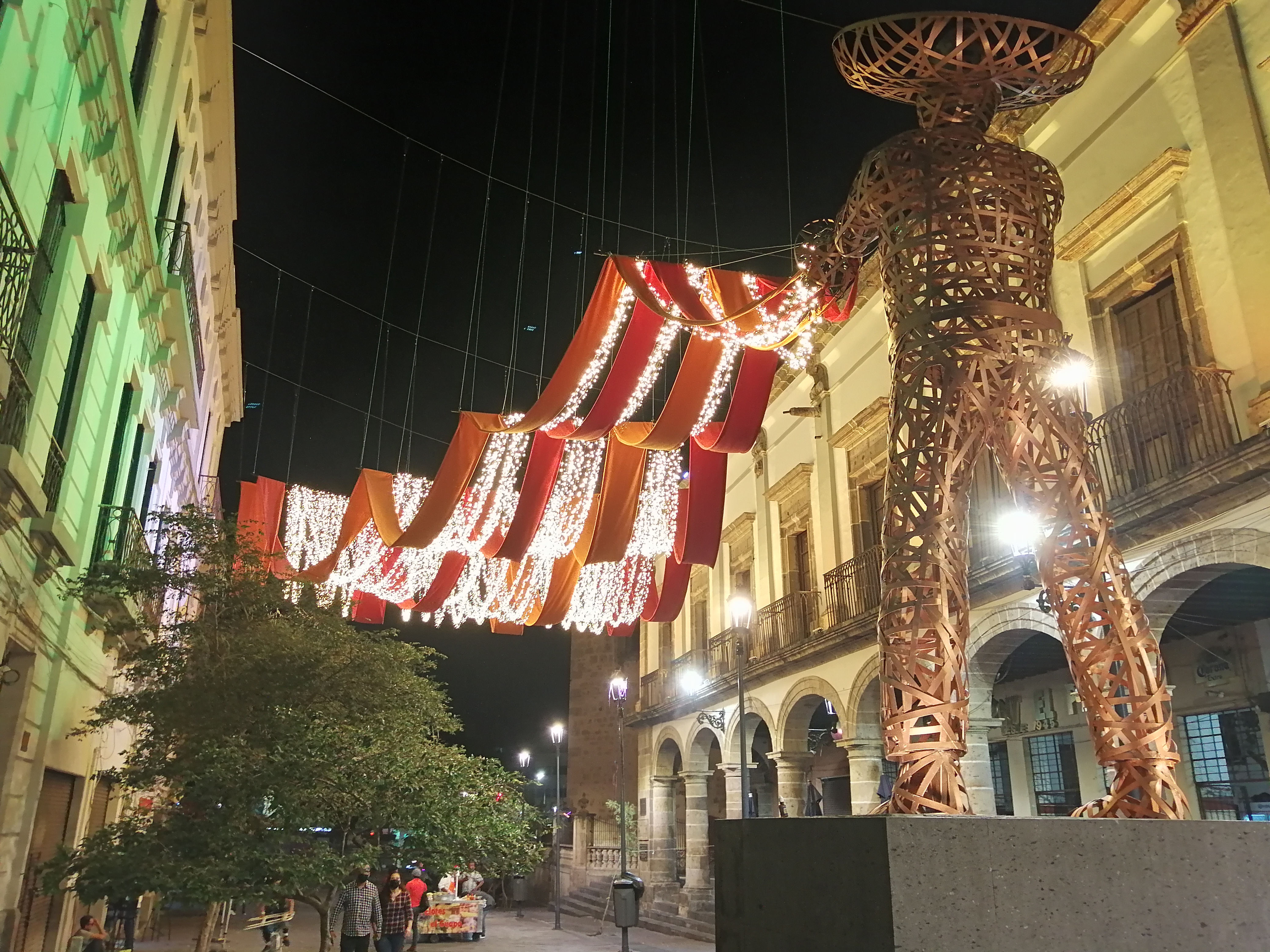 Plaza atmosphere